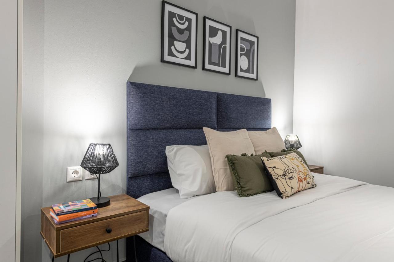 Phaedrus Living: City Center Luxury Flat Loukianou أثينا المظهر الخارجي الصورة